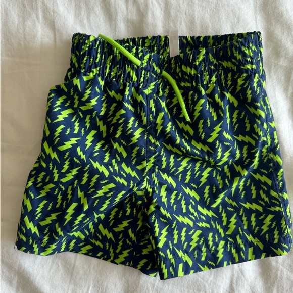 Baby boy shorts bundle of 3, size 12-18 months - Picture 7 of 9